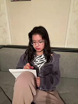 Z Milll online show from 23, 4, 2026