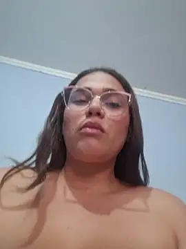 Snapshot of latin_boobs chatting on 22, 5, 2026 latin boobs online show from 22, 5, 2026