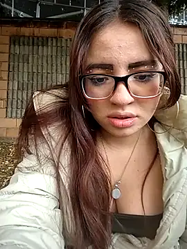 Snapshot of martina_7 chatting on 13, 4, 2026 martina 7 online show from 13, 4, 2026