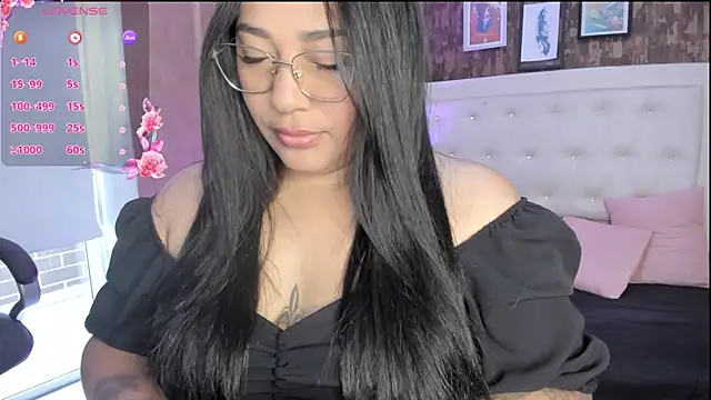 Snapshot of cataleyarosellee chatting on 7, 8, 2026 cataleyarosellee online show from 7, 8, 2026