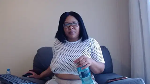 xxZoeyx online show from 18, 1, 2026