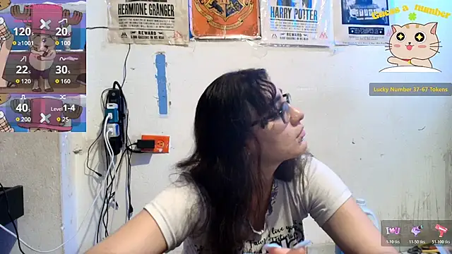 Snapshot of Ellaa_honey chatting on 17, 5, 2026 Ellaa honey online show from 17, 5, 2026