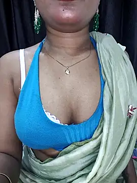 Snapshot of Piyu_x chatting on 24, 4, 2026 Piyu x online show from 24, 4, 2026