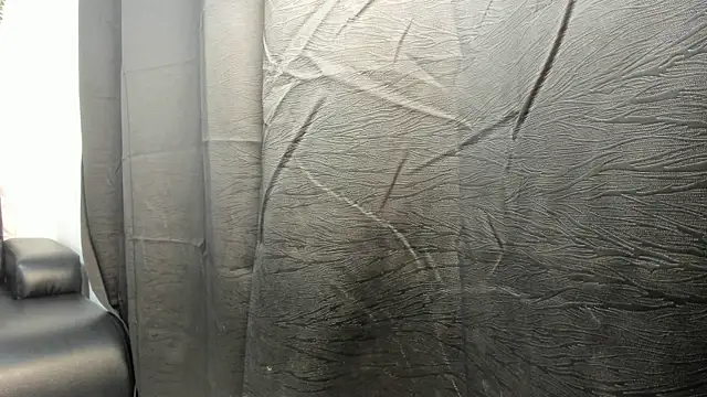 Snapshot of SebastianNoir1 chatting on 4, 4, 2026 SebastianNoir1 online show from 4, 4, 2026