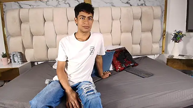 LuckandSamuel online show from 19, 4, 2026