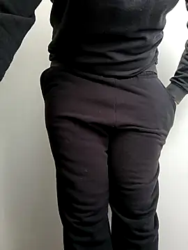 Charlond681 online show from 28, 4, 2026