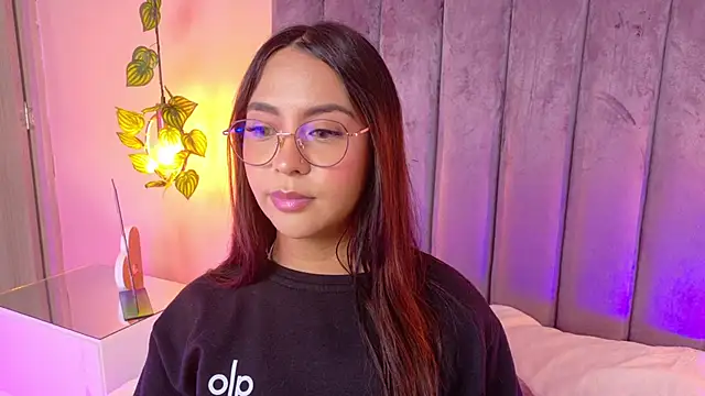 Snapshot of angelicaa_garcia chatting on 29, 5, 2026 angelicaa garcia online show from 29, 5, 2026