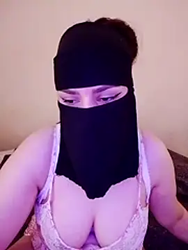 Queen Lola online show from 5, 5, 2026