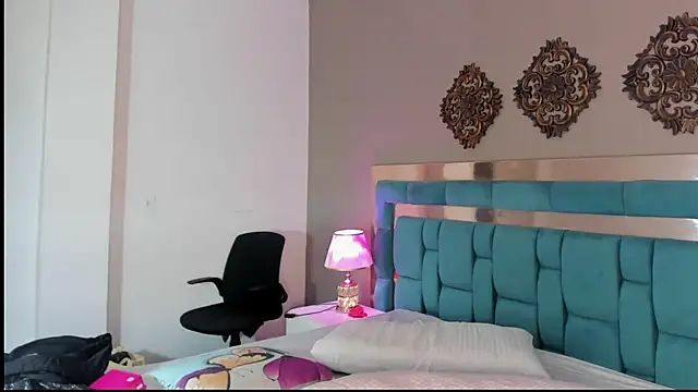 SarahLarsson online show from 24, 5, 2026