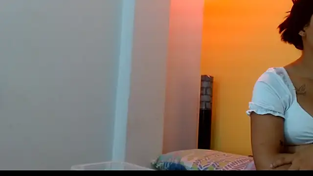 Snapshot of 18dulcegatita chatting on 1, 4, 2026 18dulcegatita online show from 1, 4, 2026