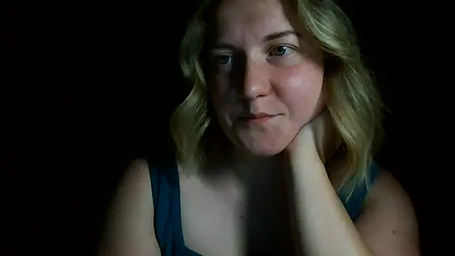 TinaKittyX online show from 16, 5, 2026