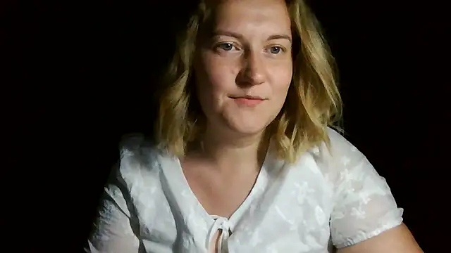 TinaKittyX online show from 31, 5, 2026
