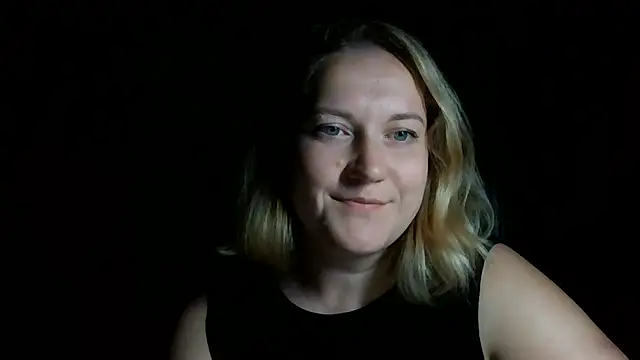 TinaKittyX online show from 3, 6, 2026