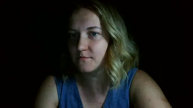 TinaKittyX online show from 23, 6, 2026