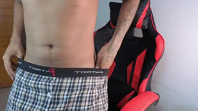 darknigthx online show from 12, 4, 2026