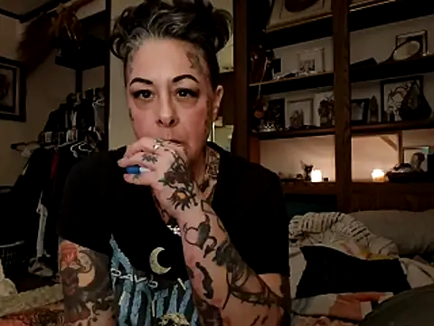 Kitty bang online show from 1, 4, 2026