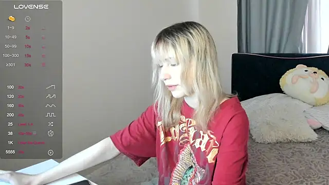 MiaKimiko online show from 22, 5, 2026