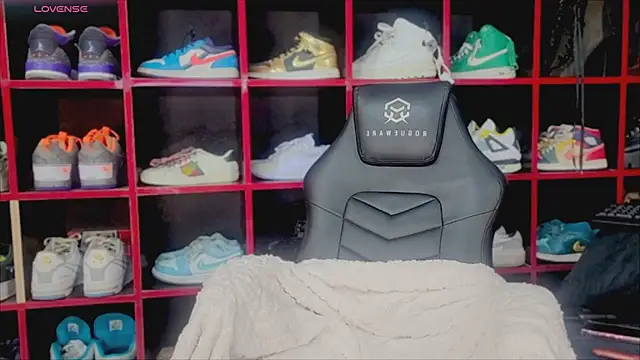 IndianBeauty27 online show from 6, 4, 2026