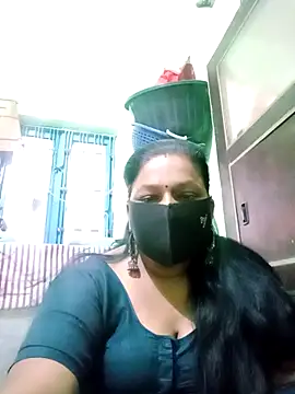 Snapshot of PINKI_024 chatting on 6, 4, 2026 PINKI 024 online show from 6, 4, 2026