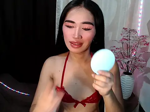 Snapshot of urasiankylie chatting on 9, 7, 2026 urasiankylie online show from 9, 7, 2026