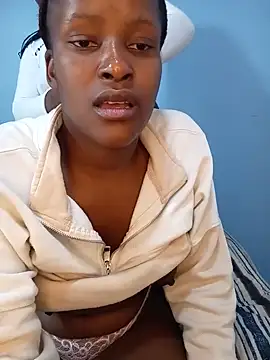 Snapshot of SexySlender_98 chatting on 5, 6, 2026 SexySlender 98 online show from 5, 6, 2026