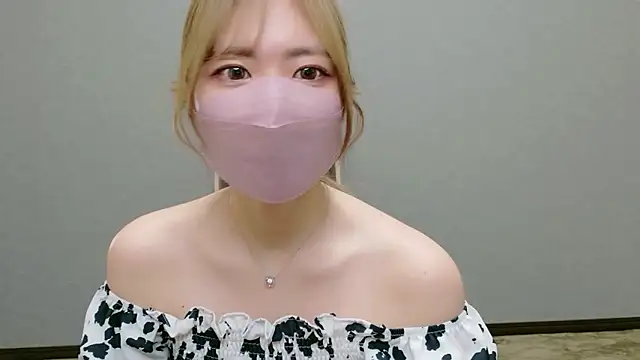 Snapshot of YUA_0425 chatting on 24, 6, 2026 YUA 0425 online show from 24, 6, 2026