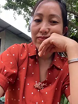 Snapshot of Huonglyna chatting on 28, 5, 2026 Huonglyna online show from 28, 5, 2026