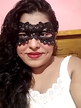 Snapshot of Maskedcurves chatting on 8, 4, 2026 Maskedcurves online show from 8, 4, 2026
