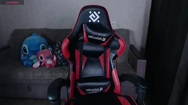 Snapshot of KennyOrtiz chatting on 8, 4, 2026 KennyOrtiz online show from 8, 4, 2026