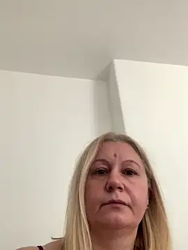 MilaLila204 online show from 21, 4, 2026