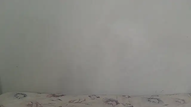 SlipperyLipsX online show from 30, 5, 2026