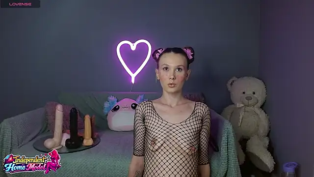 Bea doll online show from 4, 4, 2026