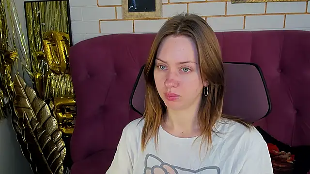 MeganClapp online show from 30, 5, 2026