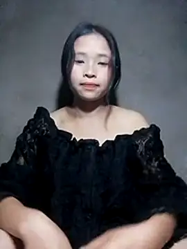 Liss-mimi online show from 5, 4, 2026