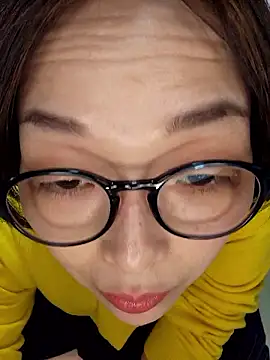 xx Honoka xx online show from 27, 4, 2026