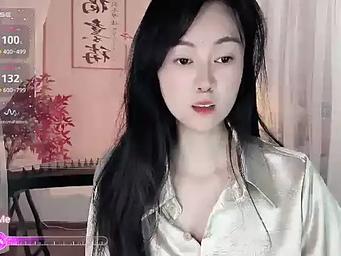 noomi-1111 online show from 7, 4, 2026