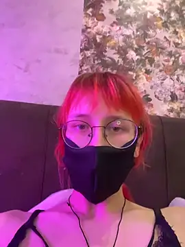 Snapshot of baby_vik3 chatting on 4, 4, 2026 baby vik3 online show from 4, 4, 2026