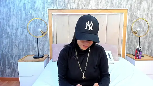 NaomiBDSM online show from 7, 4, 2026