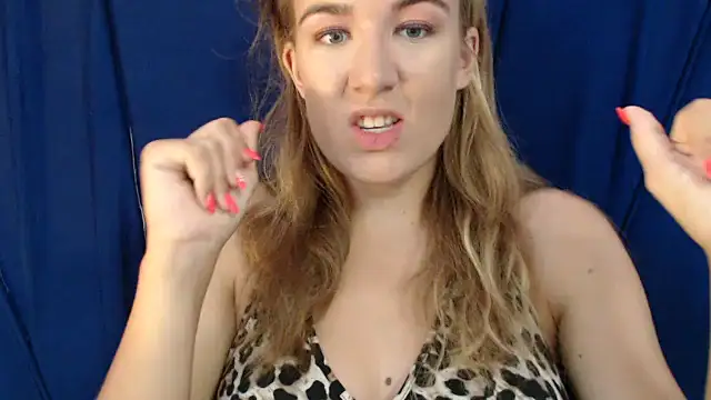Snapshot of Yennyloves chatting on 26, 6, 2026 Yennyloves online show from 26, 6, 2026