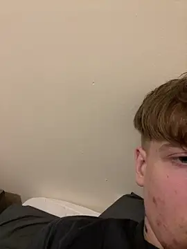 Snapshot of Bigdic321453 chatting on 3, 4, 2026 Bigdic321453 online show from 3, 4, 2026