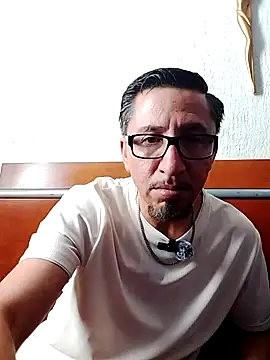 velvetblackcock online show from 4, 4, 2026