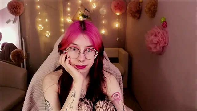 Alice Nyx online show from 17, 4, 2026