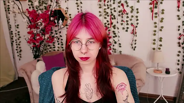 Alice Nyx online show from 19, 4, 2026