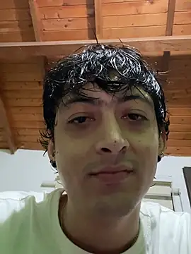 Snapshot of Tayler1822 chatting on 4, 4, 2026 Tayler1822 online show from 4, 4, 2026