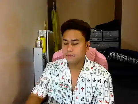Snapshot of tipsy_butter chatting on 18, 7, 2026 tipsy butter online show from 18, 7, 2026