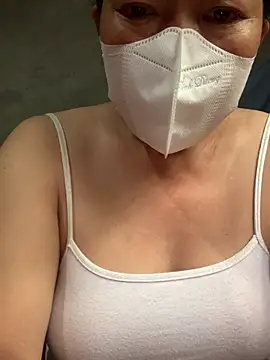 Snapshot of candy-beo chatting on 2, 7, 2026 candy-beo online show from 2, 7, 2026