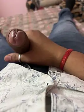 Saksham57953 online show from 12, 4, 2026