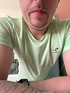 trentenaire08 online show from 9, 4, 2026