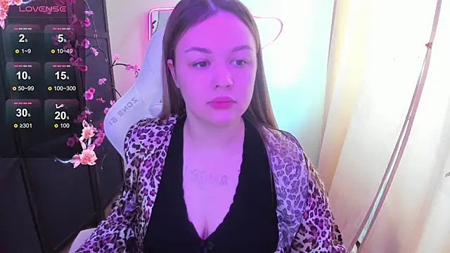 Snapshot of AmeliePeach chatting on 9, 4, 2026 AmeliePeach online show from 9, 4, 2026