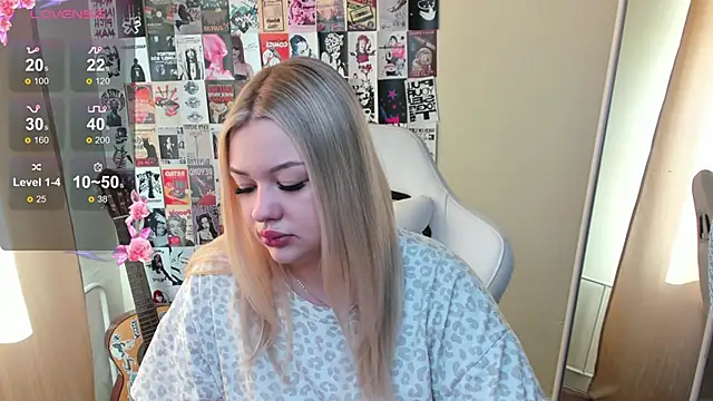 Snapshot of AmeliePeach chatting on 28, 5, 2026 AmeliePeach online show from 28, 5, 2026